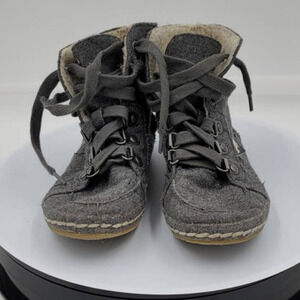 Rocket Dog Kids Gray Fleece Lined Tie Bootie Y12